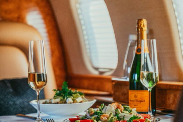 VEROVALI ILI NE Sadi se vinograd na krovu aerodromskog terminala